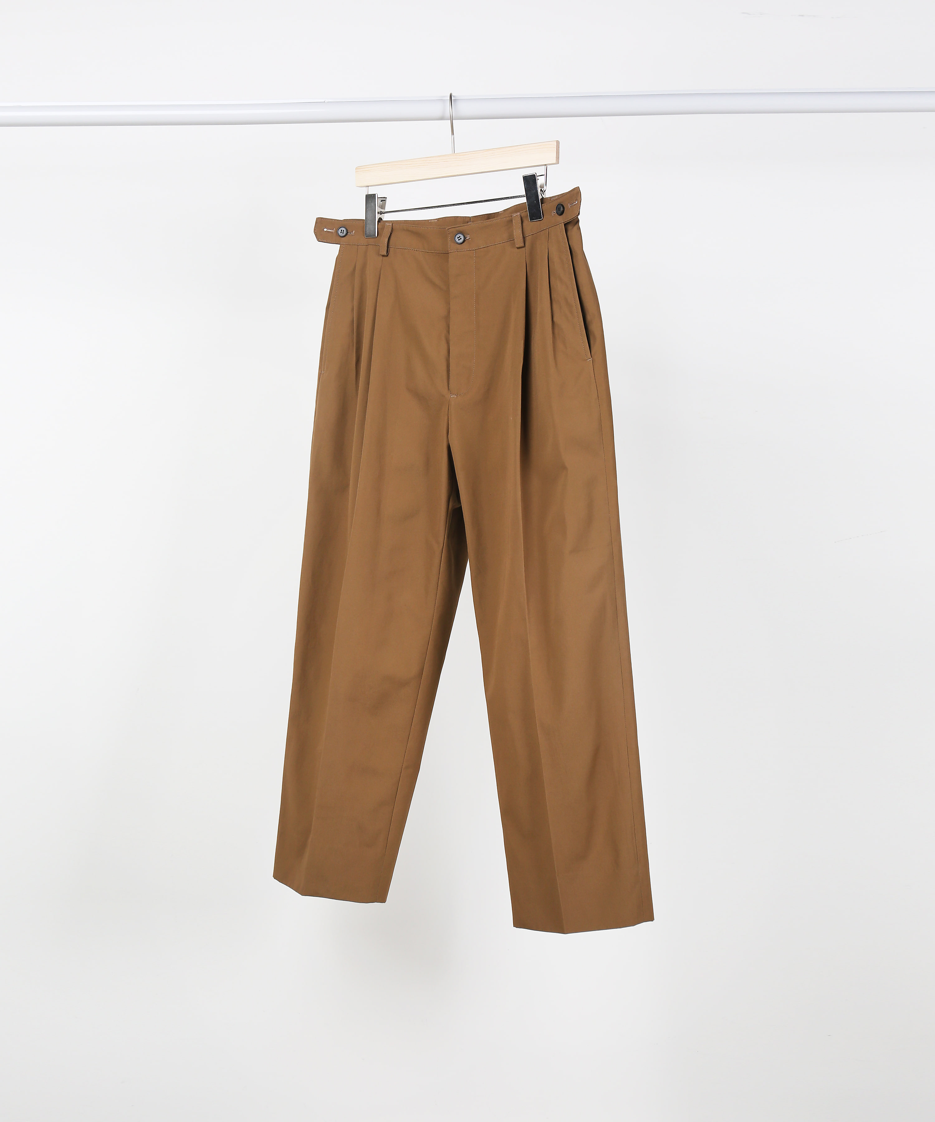 BROWN BUTTON ADJUSTABLE PANTS (RIDER&#039;S SET UP)