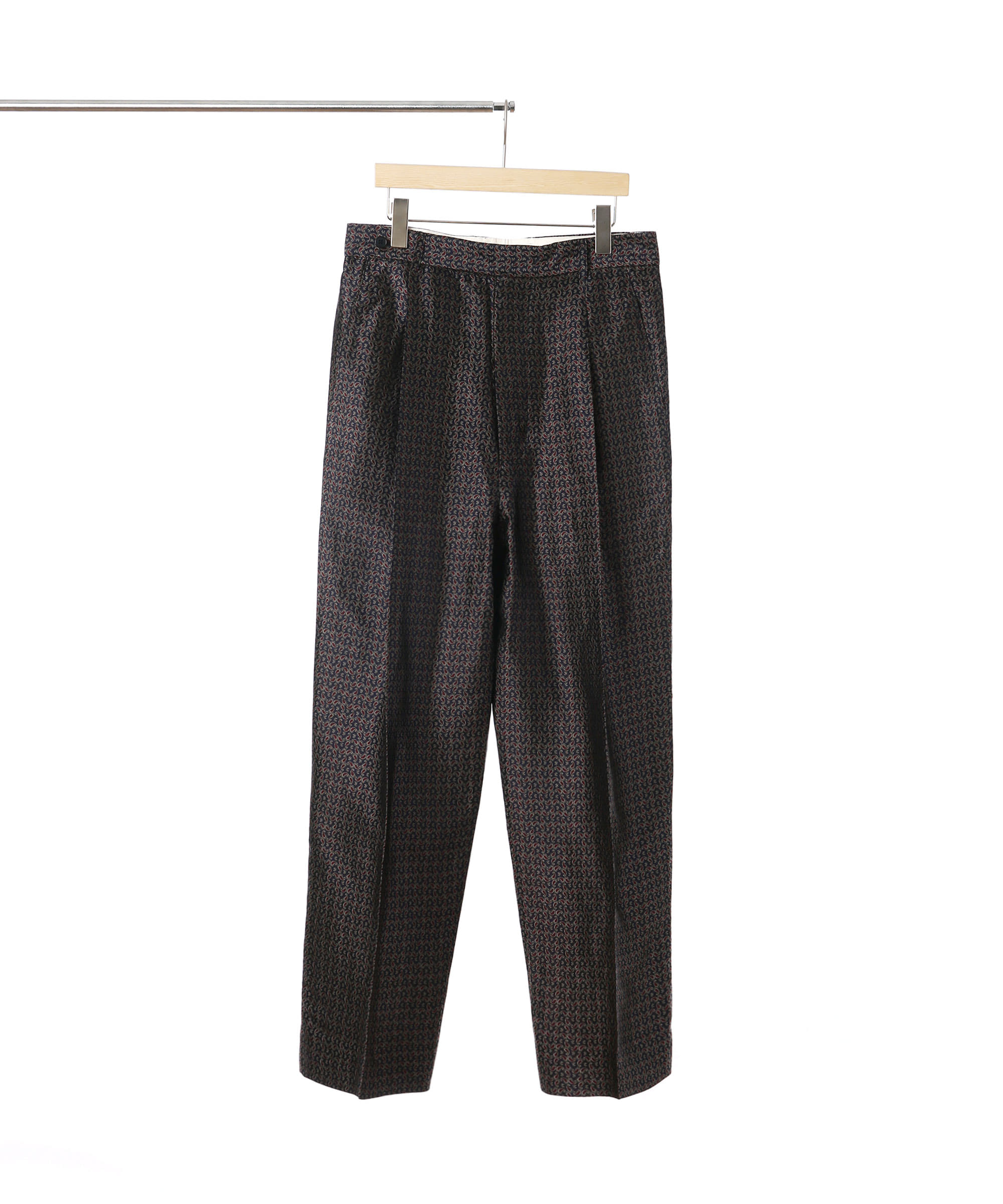 [DISTANCE]PAISLEY CUPRO JACQUARD ONE TUCK WIDE PANTS