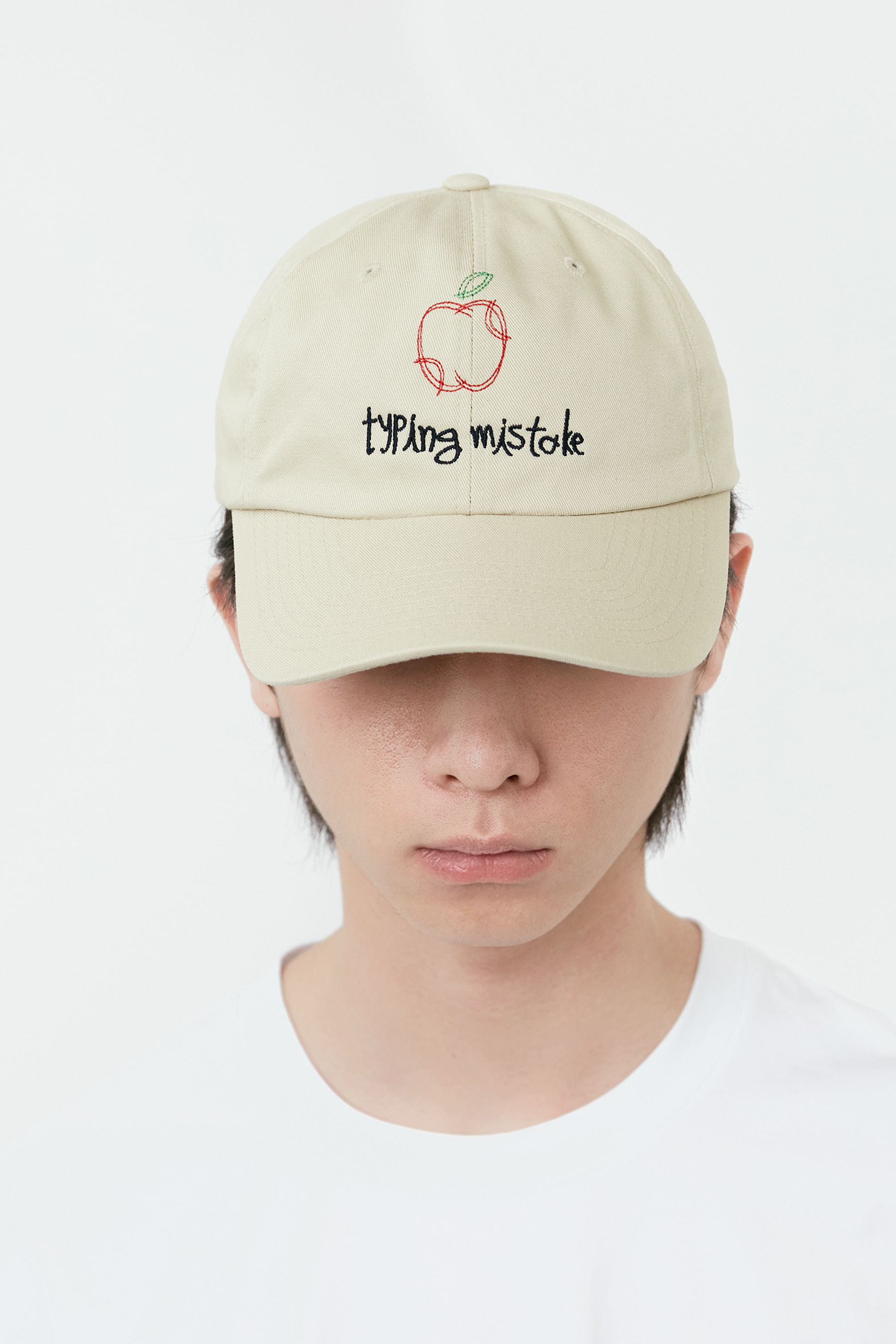 APPLE EMBROIDERY BALL CAP BEIGE