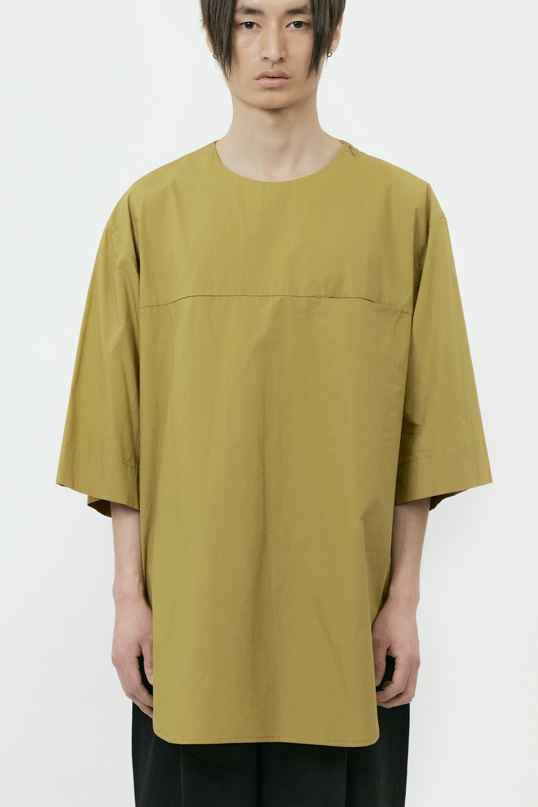 OLIVE HALF SLEEVE PULLOVER SHIRTS