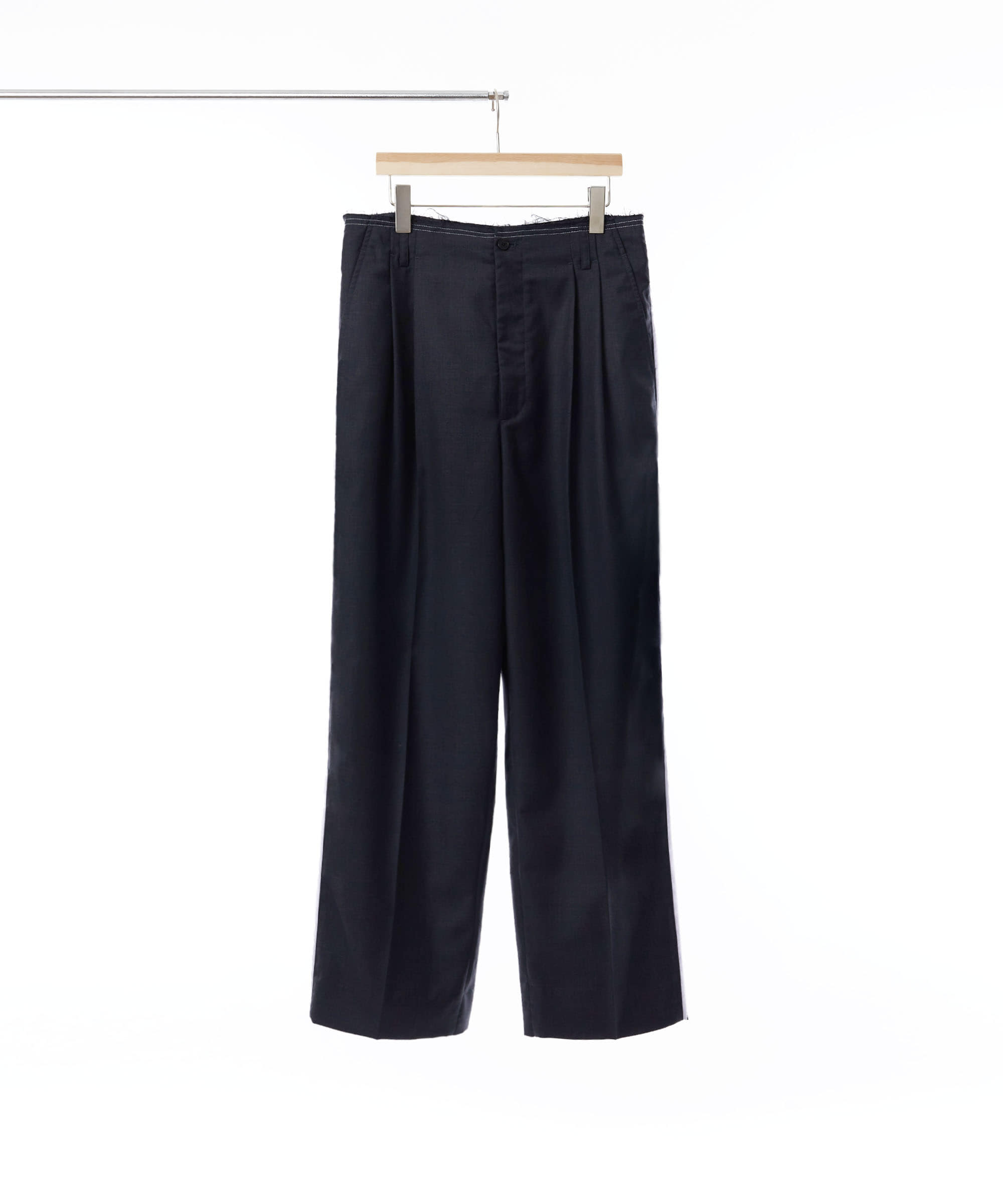 TWO TUCK WIDE TROUSERS CHARCOAL